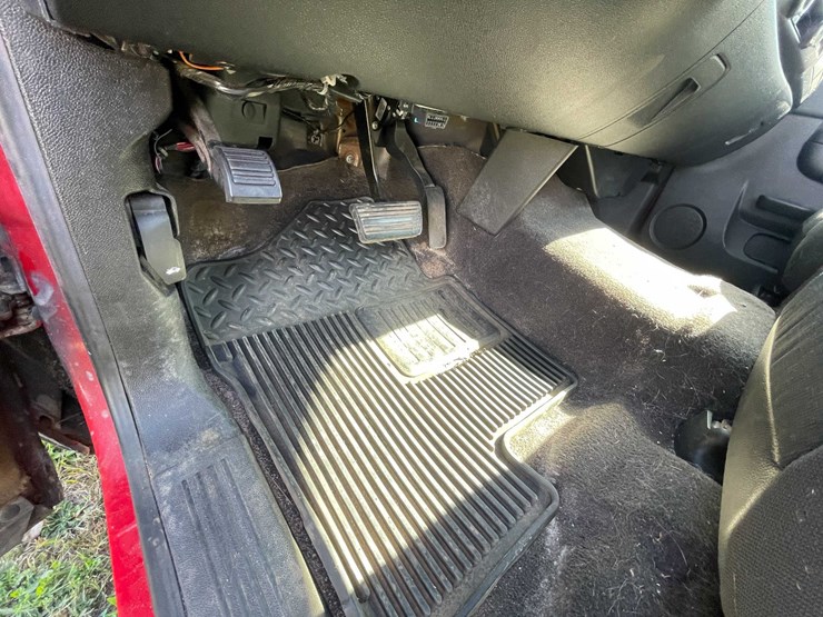 2010-chevrolet-1500-image-66