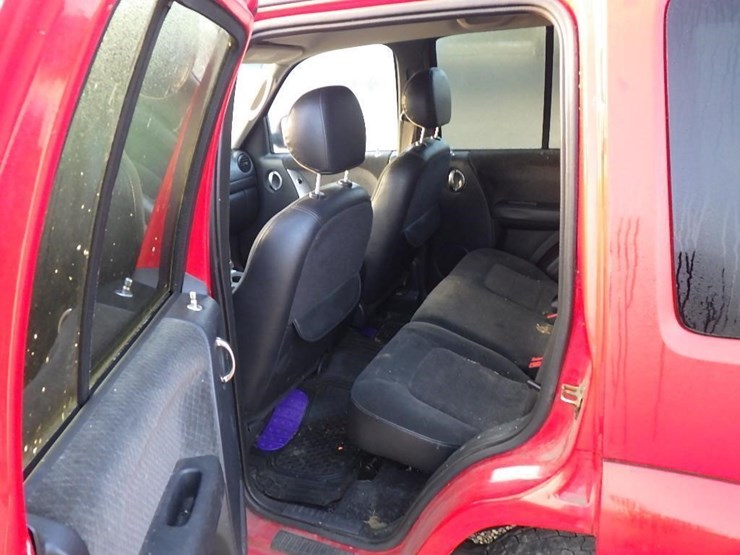 2002-jeep-liberty-image-15