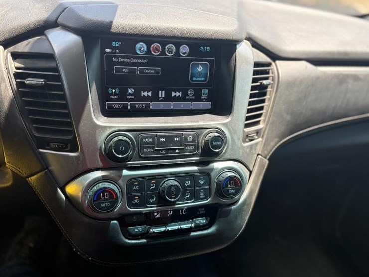 2019-chevrolet-tahoe-image-22