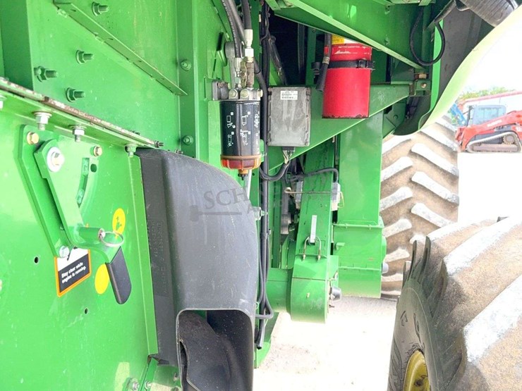 2000-john-deere-9650-sts-image-32