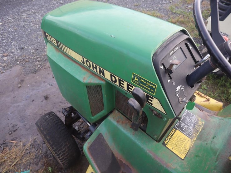 john-deere-318-image-16
