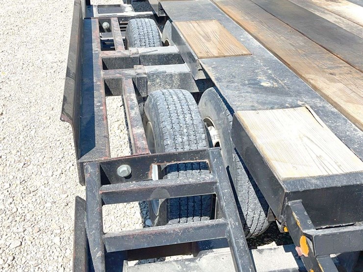 1992-custom-trailer-image-38