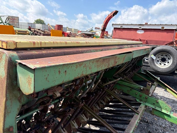 john-deere-8350-image-6