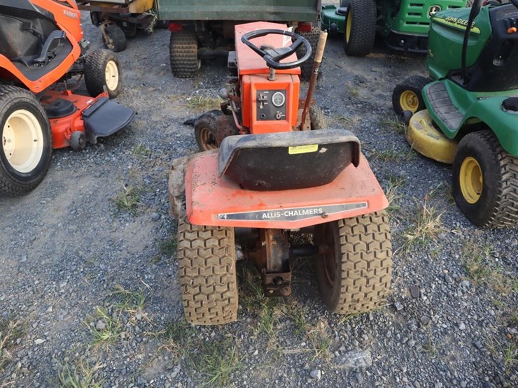 allis-chalmers-610-lawn-&-garden-tractor-image-7