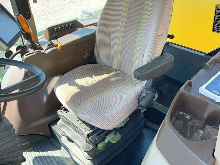 2010-john-deere-4630-image-37