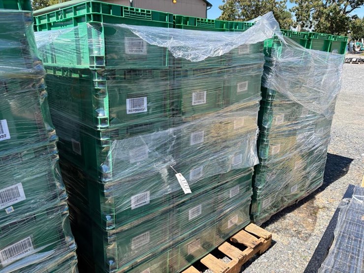 plastic-parts-bin-image-1
