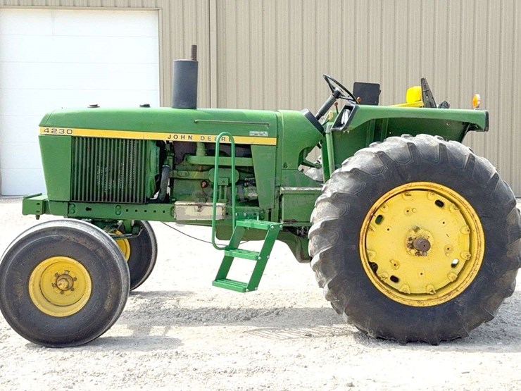 john-deere-4230-image-4