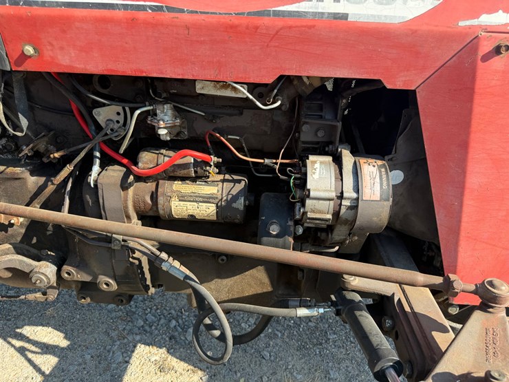 massey-ferguson-231-image-44