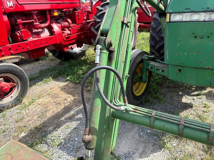 john-deere-2155-image-7