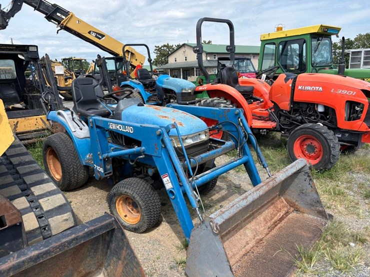 new-holland-7106-image-5
