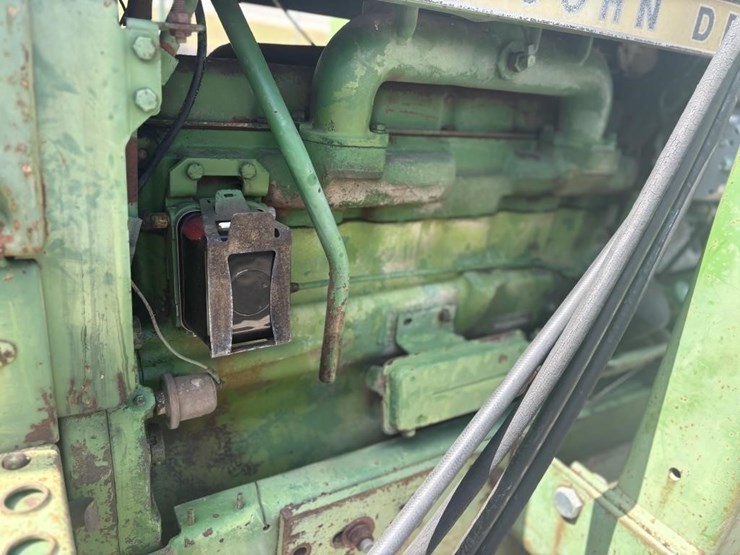 john-deere-4030-image-10