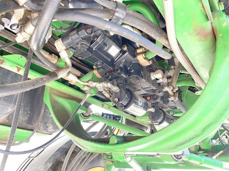 2010-john-deere-4630-image-100