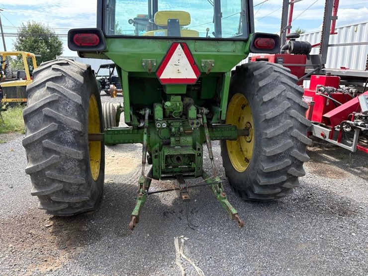 john-deere-4230-image-12