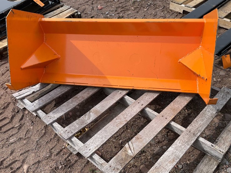 #5085-•-mini-skid-steer-snow-pusher-image-2