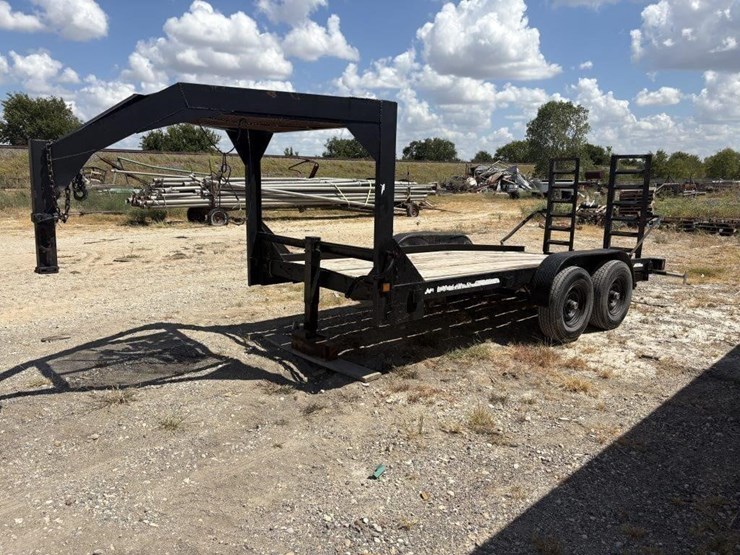 l2---16'-gooseneck-trailer-image-1