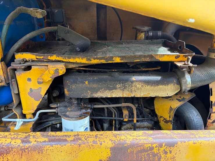ford-4400-image-6