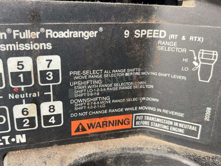 1989-freightliner-tandem-axle-grain-truck-image-45