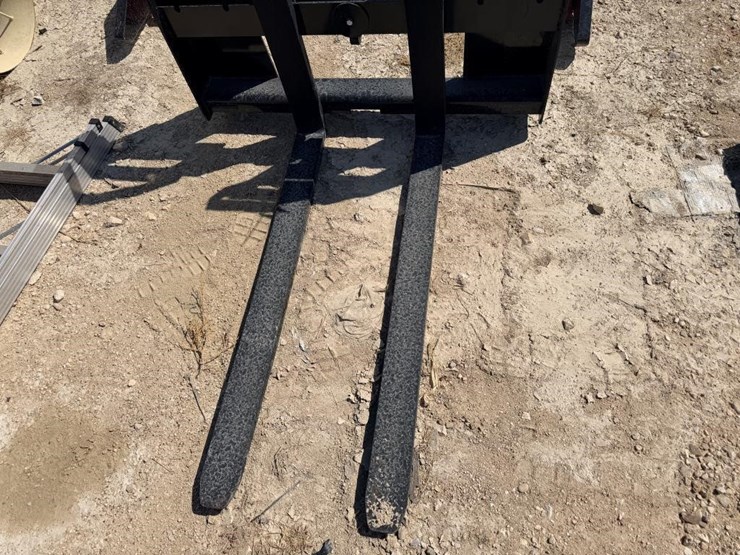 l3---quick-attach-pallet-forks-image-3