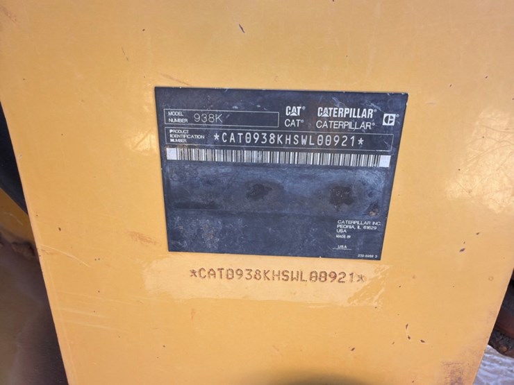 2012-caterpillar-938k-image-12