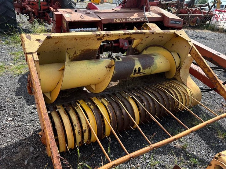 new-holland-782-image-9