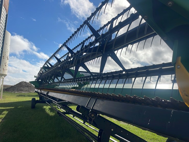 2012-john-deere-640-image-22