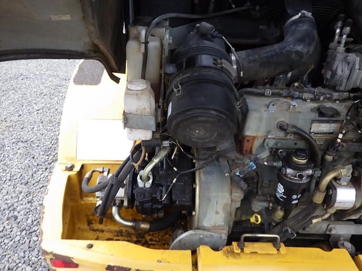 2014-deere-244j-image-21