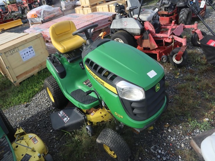 john-deere-d105-image-2