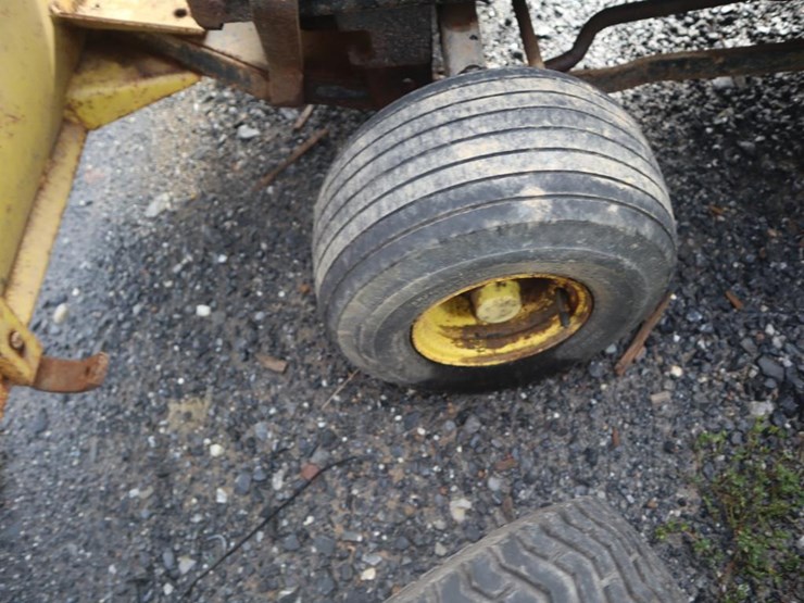 john-deere-160-image-12
