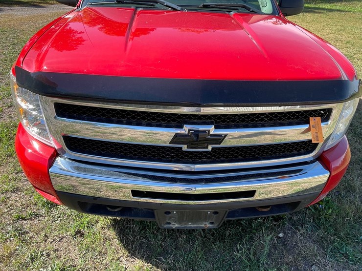 2010-chevrolet-1500-image-15