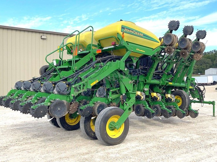 john-deere-1790-image-5