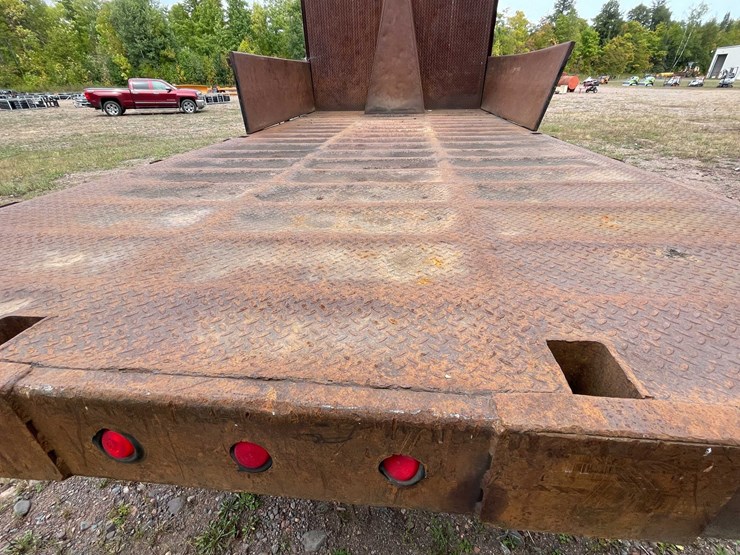 #5049-•-1980-ford-t/a-flatbed-dump-truck-(has-mi-title)-image-70
