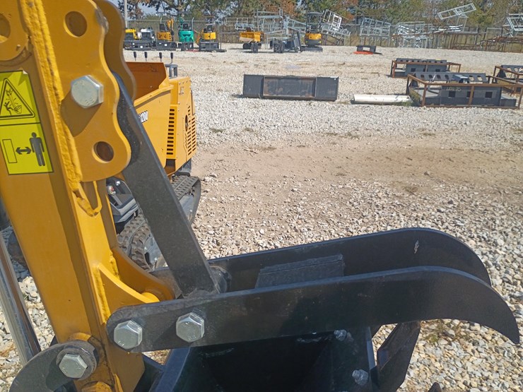 #26902-•-2026-cfg-h12r-mini-excavator-image-16