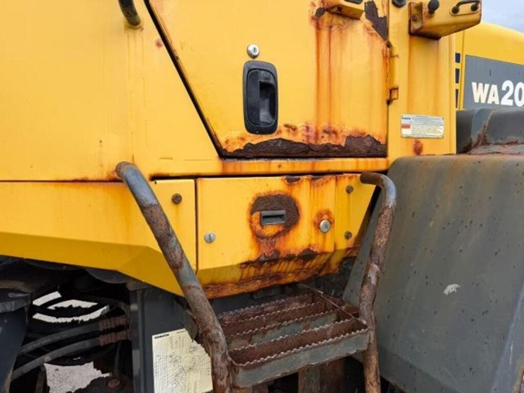 2018-komatsu-wa200pz-6-image-60