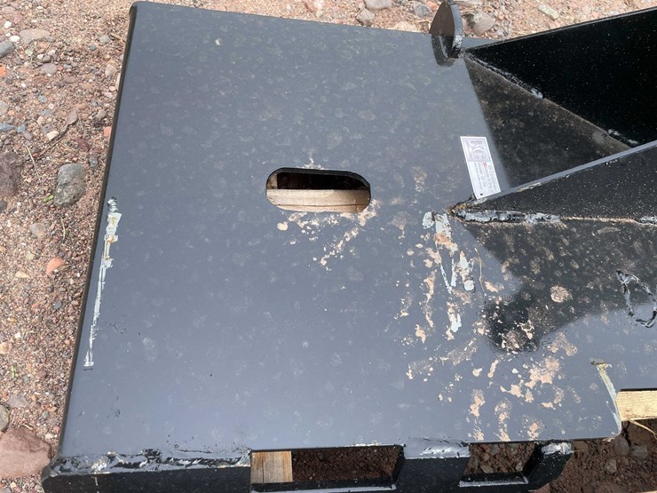 #5100-•-skid-steer-2"-hitch-receiver-v2-image-6