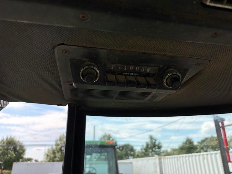 john-deere-4230-image-21