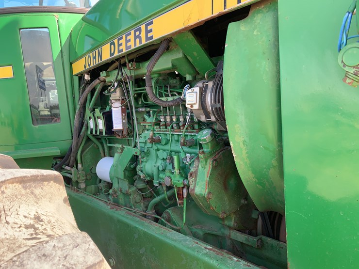 john-deere-8640-image-19