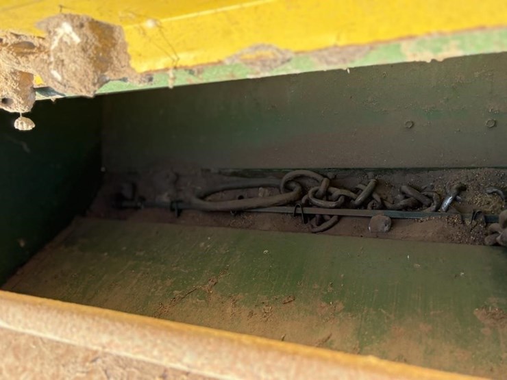 john-deere-8300-image-9