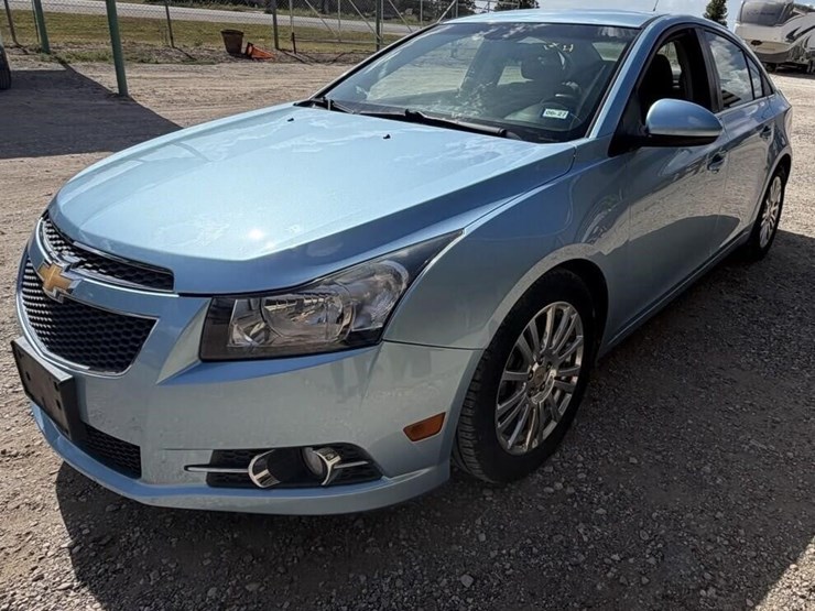 l1---2011-chevy-cruze-image-2