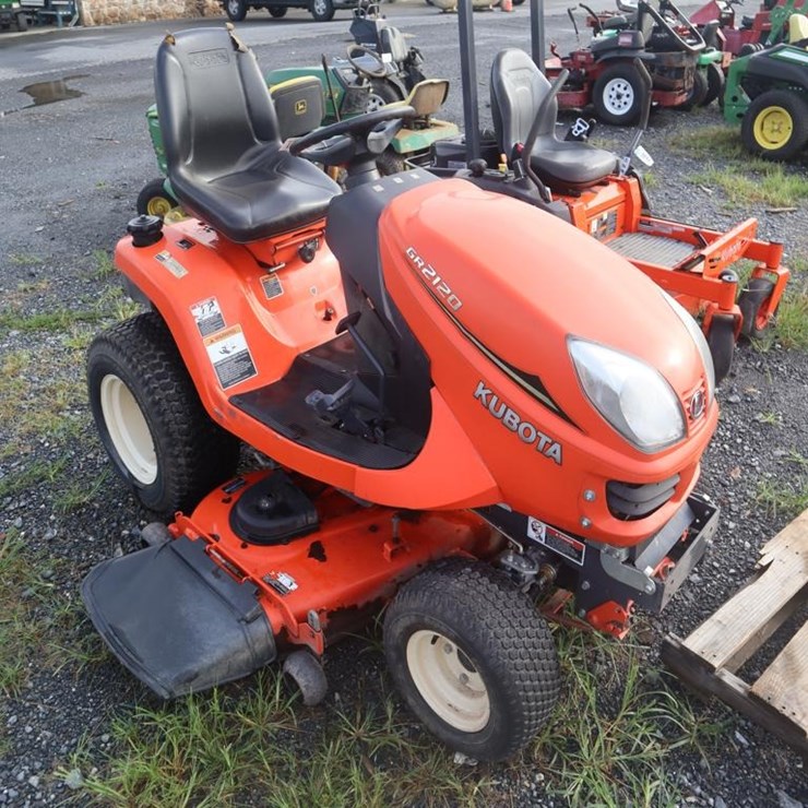 KUBOTA GR2120