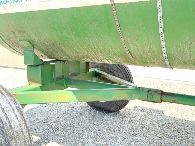 1,000-gallon-anhydrous-wagon-image-16