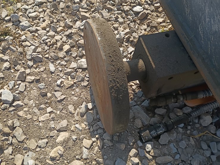 #26906-•-handy-post-driver-skid-steer-attachment-image-9