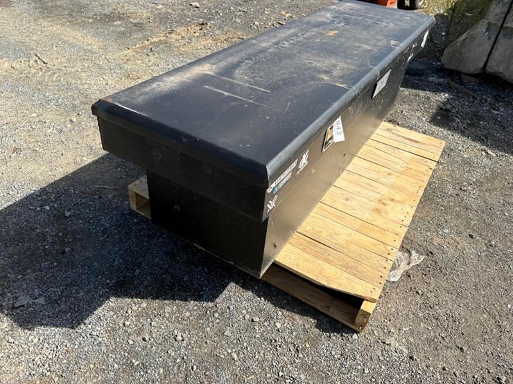 truck-tool-box-image-2