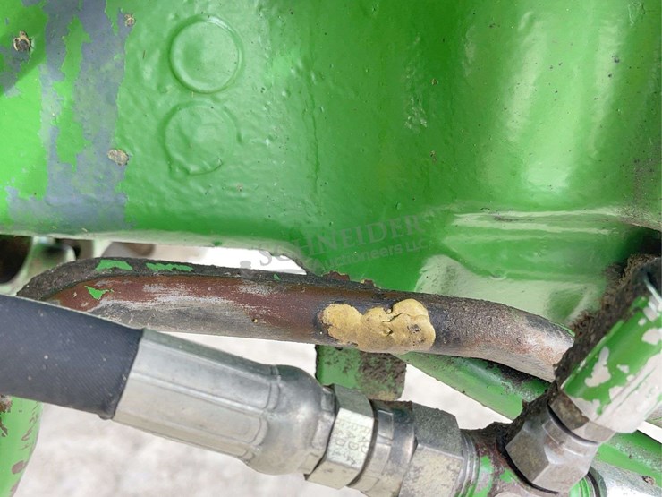 john-deere-2840-image-39