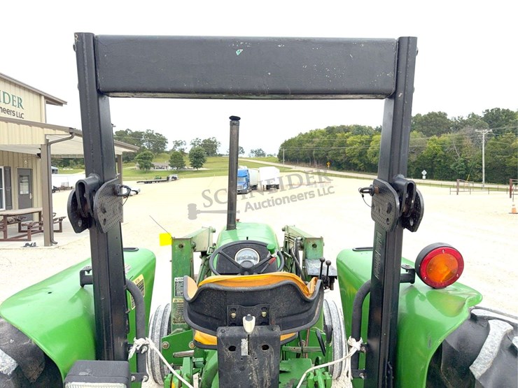 john-deere-2550-image-33