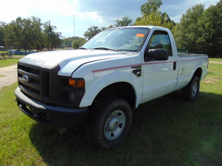 2008-ford-f250-xl-image-1
