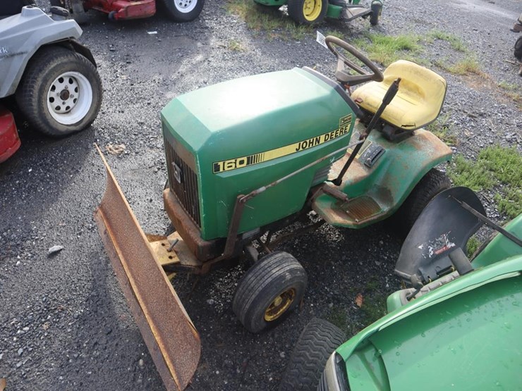 john-deere-160-image-4