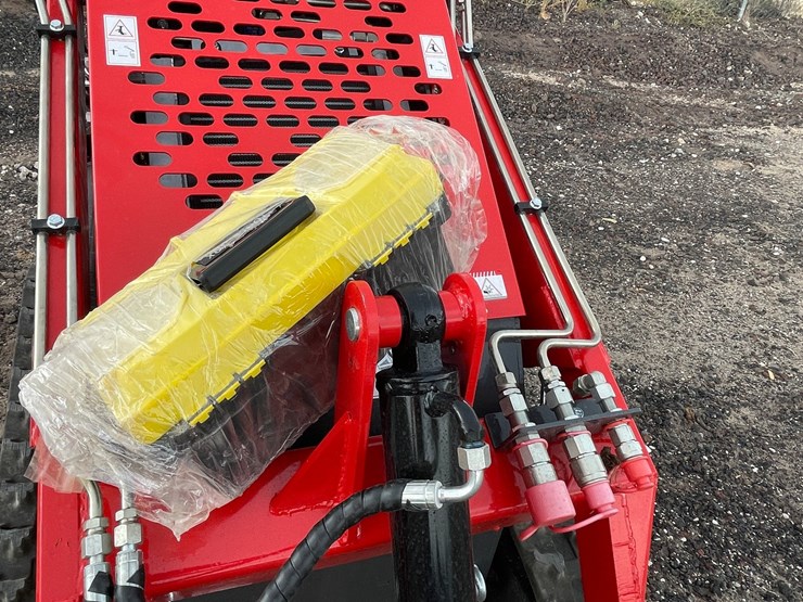 #2036-•-unused-mini-track-loader-image-13
