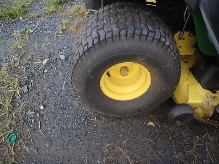 john-deere-d140-image-9