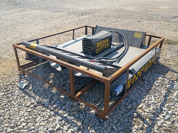 #26912-•-agt-brushcutter-skid-steer-attachment-image-2