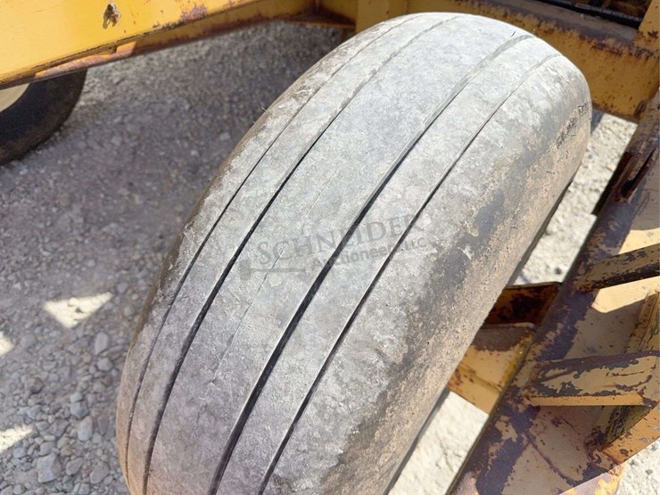 holcomb-pull-type-ejector-scraper-image-27